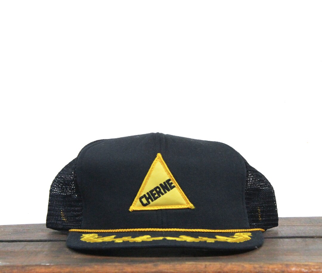 Cappello da camionista vintage con logo naturale leggero