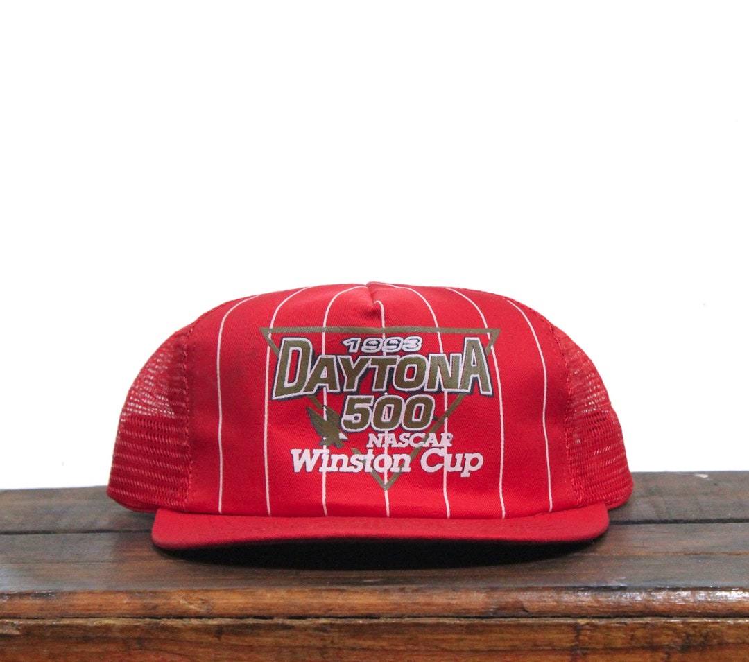 Score A Touchdown Plz Hurry - White Vintage Trucker Hat