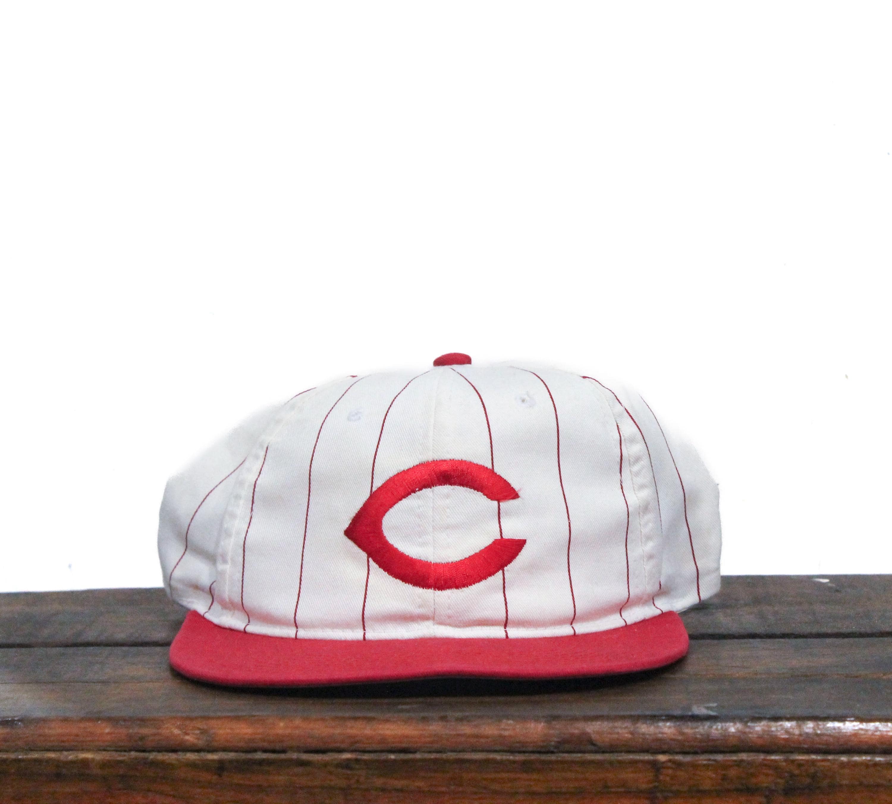 vintage MLB CINCINNATI REDS USA 缶　ティン vintage MLB CINCINNATI REDS USA 缶 ティン vintage MLB