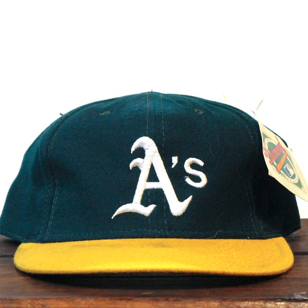 Vintage Deadstock NWT 90s Oakland Athletics A's MLB California Bay Area New Era Diamond Collection Fitted Hat Baseball Cap 7 5/8 USA Made
