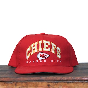 Vintage 90s Kansas City KC Chiefs Football NFL Team Arch Snapback Hat Baseball Cap
