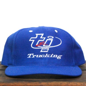 Vintage Trucker Hat Snapback Baseball Cap T&I Trucking Hauling Transport 18 Wheeler Flatbed Semi Truck Cab