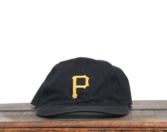 Berretto da baseball vintage anni '90 a basso profilo Pittsburgh Pirates MLB Pennsylvania Strapback Hat