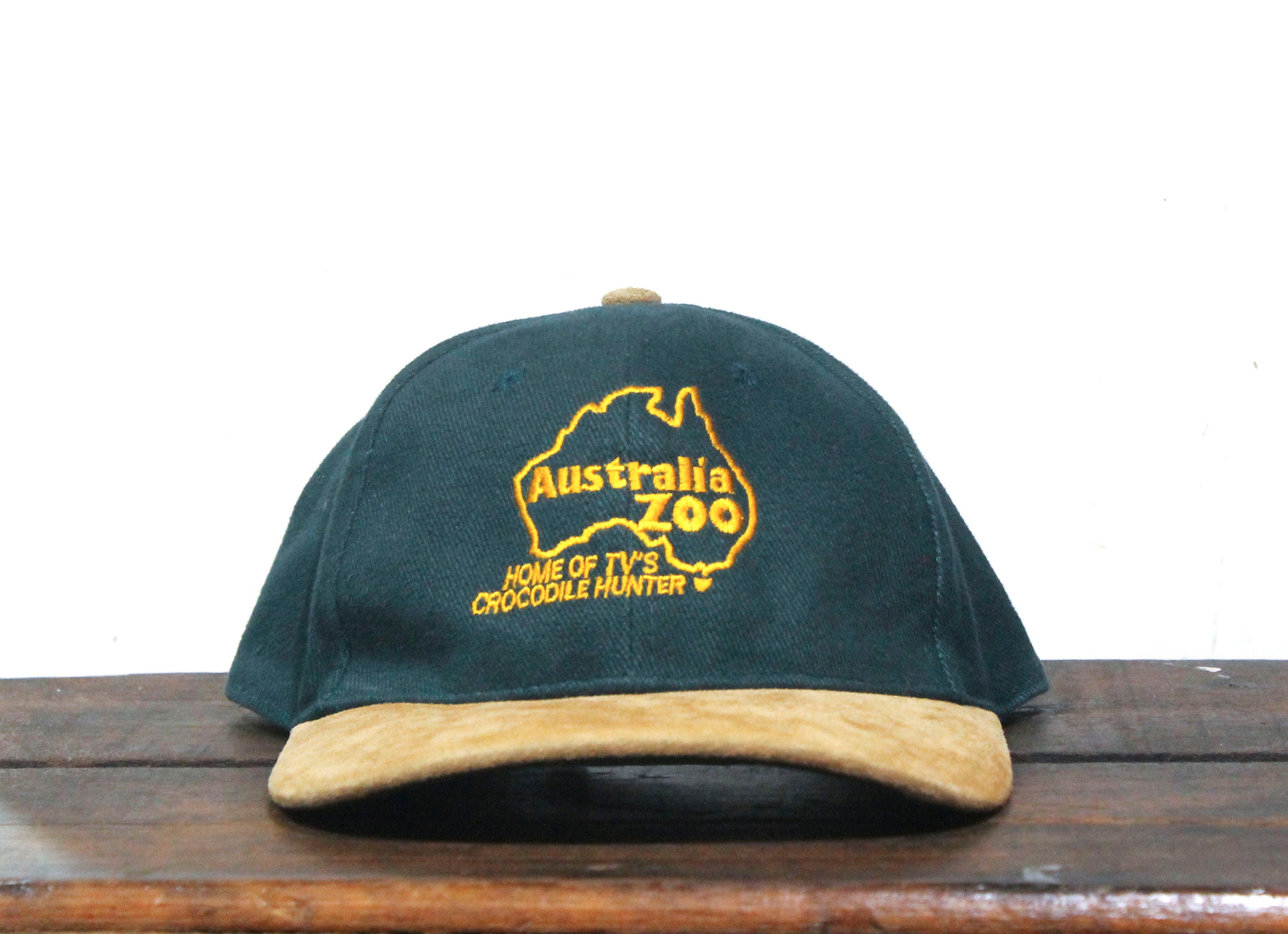 Vintage 90s Forest Green Wool Australia Zoo Home of Tv's Crocodile