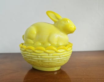 Mosser glass bunny on nest dandelion yellow UV reactive.