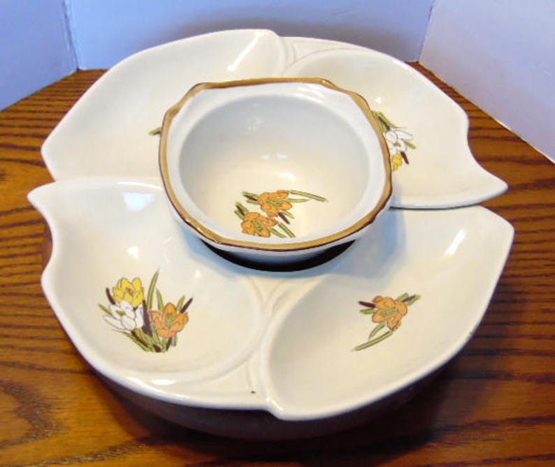 Vintage 4 Pc. Serving Lazy Susan. Yellow Flowers With Green Etsy