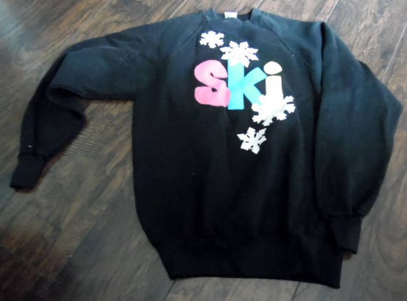 SKI, with snowflakes sweat shirt, Applique with o… - image 1