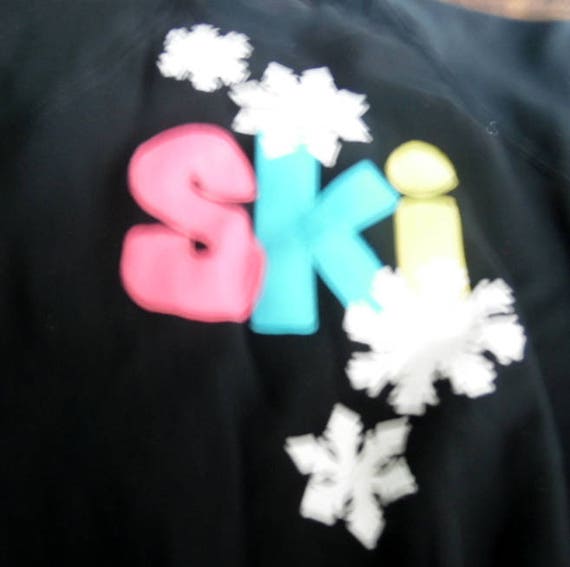 SKI, with snowflakes sweat shirt, Applique with o… - image 2