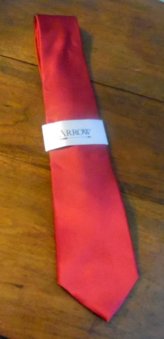 Arrow deep red necktie, 100% imported silk,  Men'… - image 1