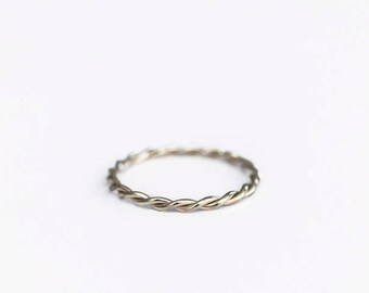 14K Yellow Gold Twisted Wire Stacking Ring