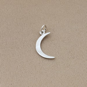 Small Sterling Silver Crescent Moon Charm, Silver Moon Charm,Silver Crescent Moon, Celestial Charm,Charm Bracelet,Sterling Silver Moon Charm