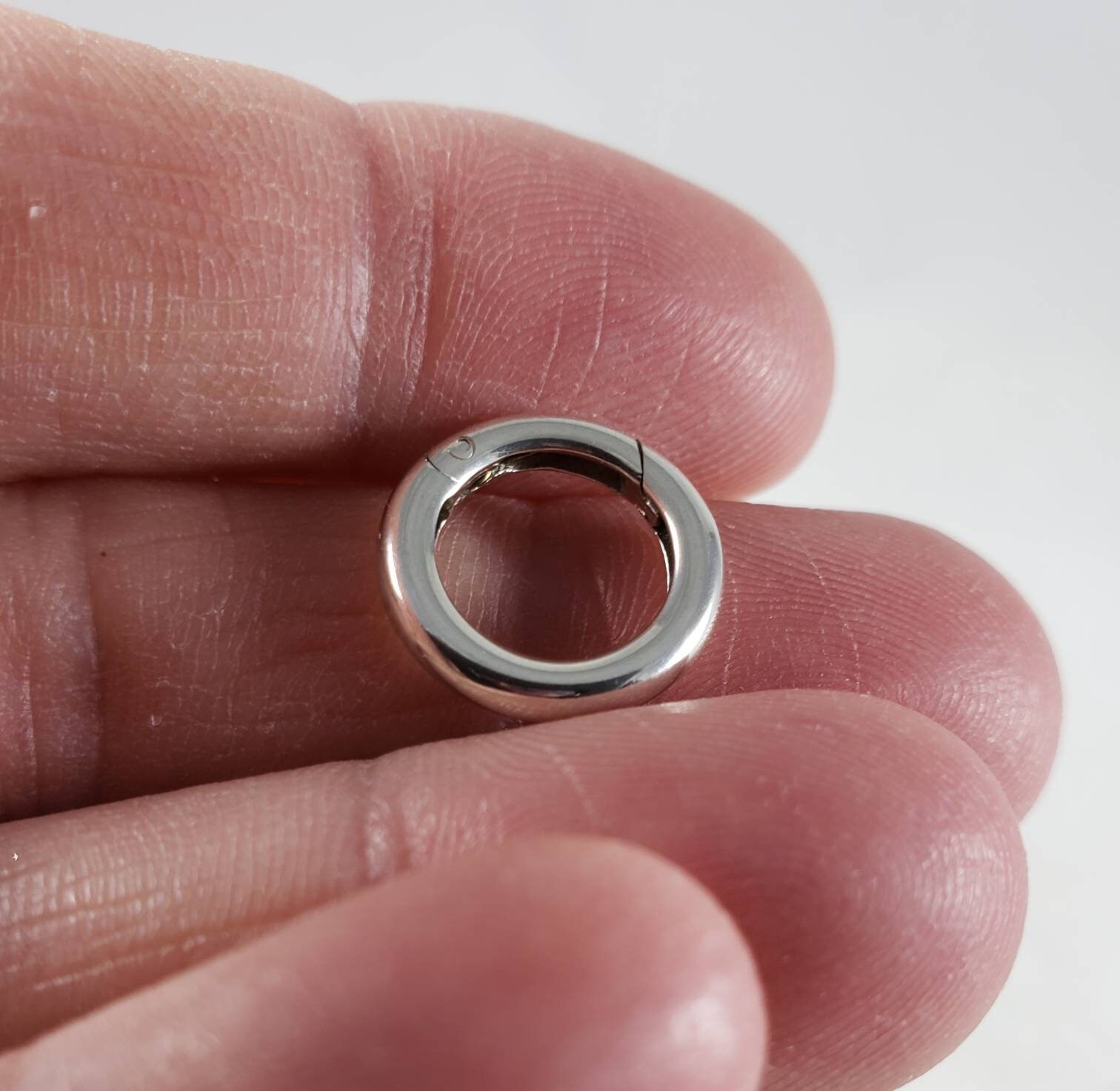 14.5mm Sterling Silver Hinged Round Clasp Charm Holdersilver Etsy Ireland