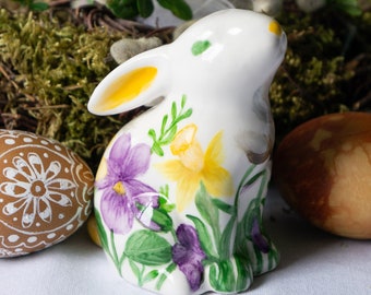 Customizable spring Easter bunny, the magic of Easter on your table, unique handmade creation