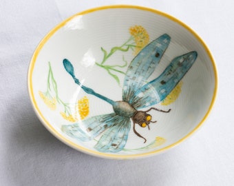 Hand-painted dragonfly and lady's mantle porcelain bowl, natural decorative object, unique gift idea,