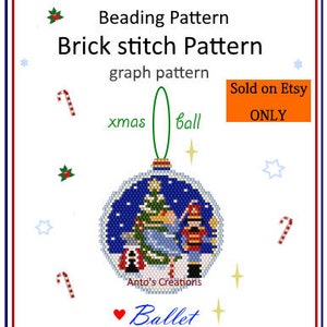 Op de afbeelding: Een kralenpatroon voor een kerstbal met een notenkraker en een kerstboom. Het patroon is voor brick stitch kralenwerk en wordt verkocht op Etsy. Het patroon heet "Ballet".