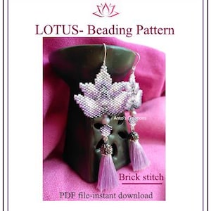 Piccolo Lotus lilla,Schema Brick Stitch per realizzare ciondoli, orecchini, spille o decoro per borse e accessori. PDF