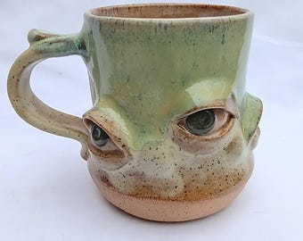 Kubek z gałką oczną Shoreline Creature