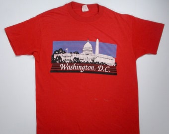 Washington DC T Shirt Medium Red tee 80s District of Columbia USA capital monument