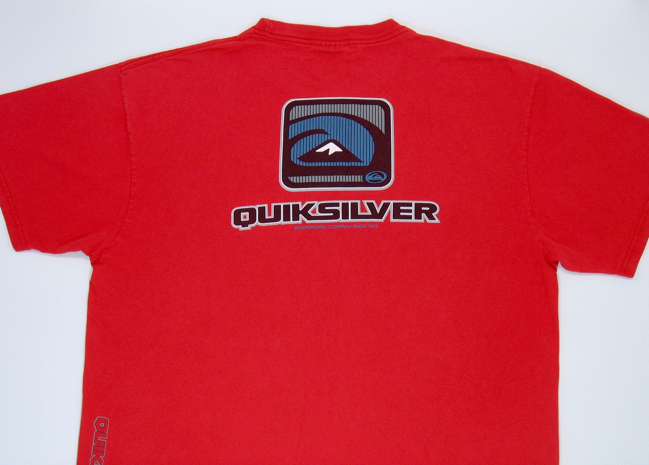 Quiksilver T Shirt Vintage Red Tee XL Surf Skater Beach 90s 00s Y2K Extra  Large Board Rider - Etsy