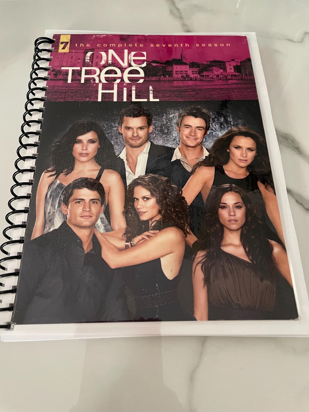 【中古】「非常に良い」One Tree Hill: Complete Seventh Season [DVD] [Import] One Tree Hill Seventh Season 7 DVD 5 Disc Set Drama TV Series