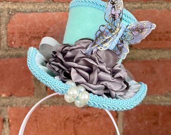 Light Blue Fascinator - 