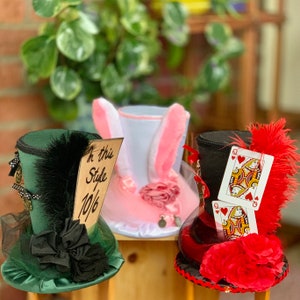 Alice In Wonderland Themed Top Hat Center Pieces · A Table Centerpiec ·  Other on Cut Out + Keep