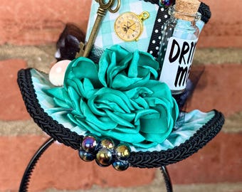 Lite Blue Checkered Mini Top Hat Fascinator | Mad Hatter Tea Party | Alice in Wonderland Headband Headpiece | Derby Hat | (4" Tall)