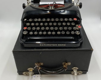 Typewriter Remington 5 Remington Rand Black Vintage Shelf Display