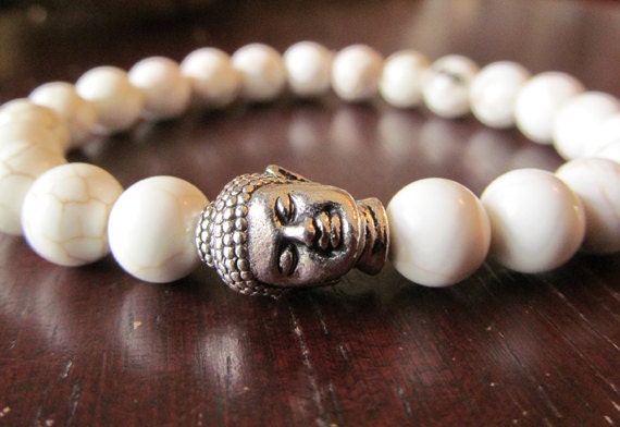 Stretch Bracelet Set of 3 White Wood and Magnesite Beads with Buddha Charm Stretch Bracelet Set of 3 White Wood and Magnesite Beads with Buddha Charm
