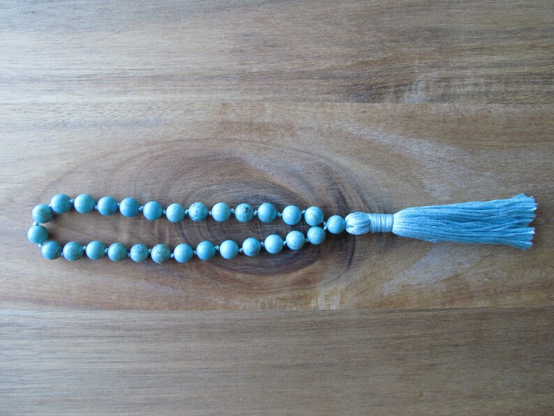 Turquoise Mala Beads, 27 Bead Mala, Pocket Mala, Meditation Beads, Buddhist Prayer Beads, Japa Mala, Hand Knotted Mala, Yoga Jewelry image 3