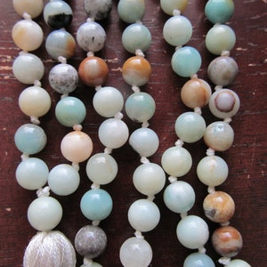 108 Mala Beads with Amazonite, Hand Knotted Long Tassel Necklace, Yoga Jewelry, Buddhist Prayer Beads afbeelding 3