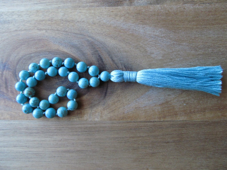 Turquoise Mala Beads, 27 Bead Mala, Pocket Mala, Meditation Beads, Buddhist Prayer Beads, Japa Mala, Hand Knotted Mala, Yoga Jewelry image 2