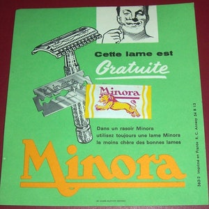 3 Vintage  razor blade samples on advertising cards