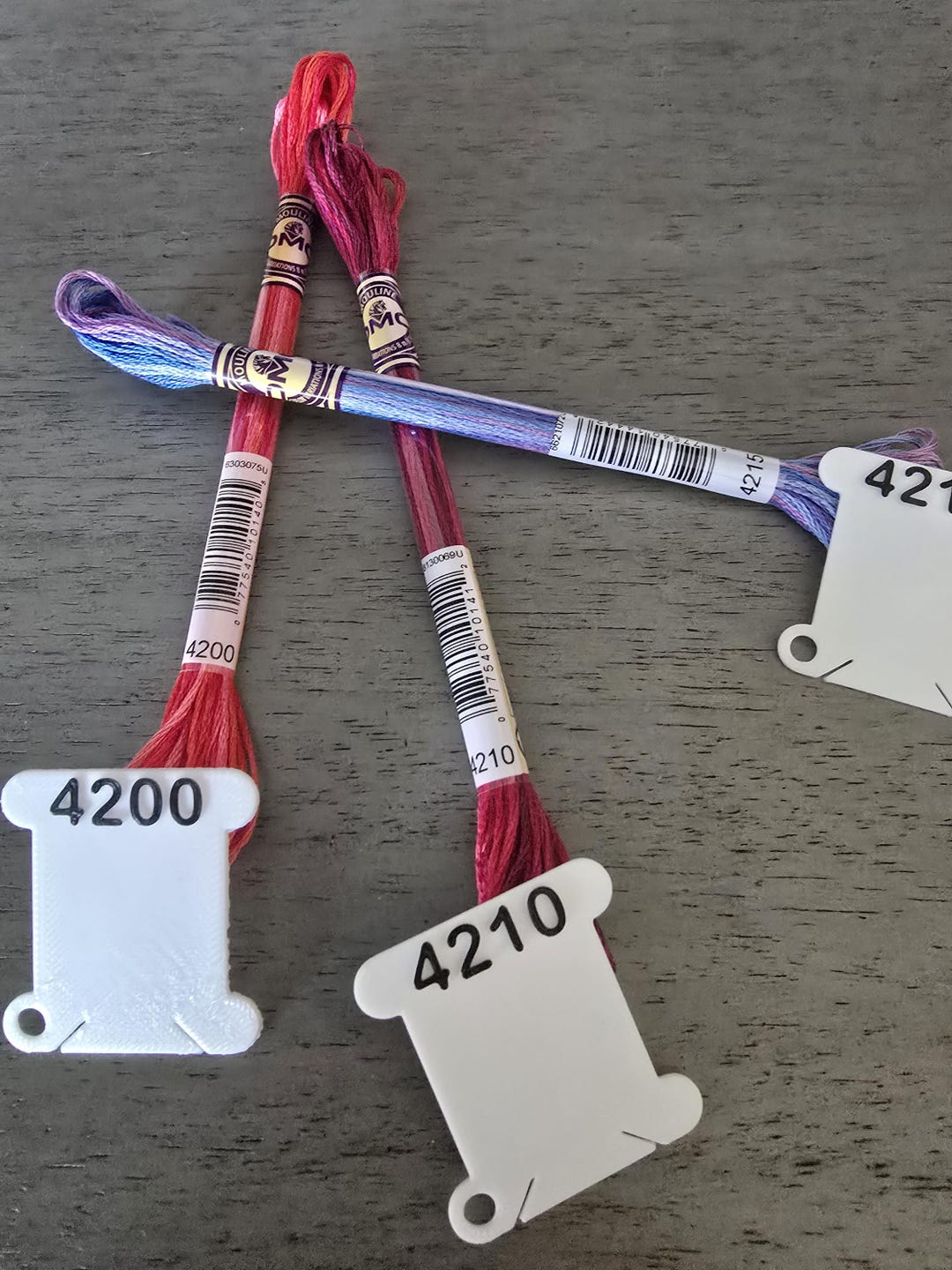 3d-printed Floss Bobbins: DMC Numbered Color Variations Thread ...