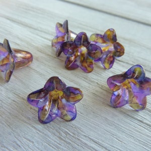 Hand Painted Vintage Style Bell Flower Beads 6pc Purple 16mm x 12mm Jewellery Making Craft - DIY Earrings