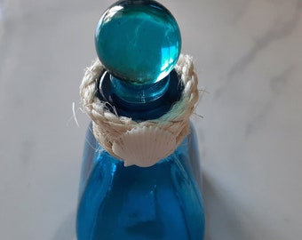 Nautical Glass Apothecary Diamond Bottle Recycled Glass 6.8 oz Jar with Glass Stopper, Rope, Seashell
