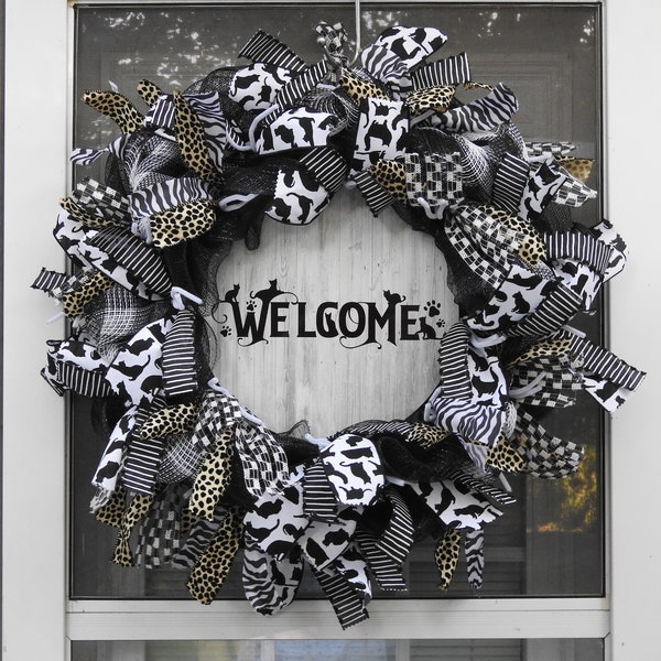 Welcome Cat Deco Mesh Wreath