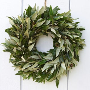 FRI-Collection door wreath with holm oak freshly bound Mediterranean