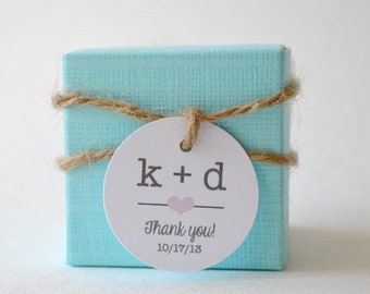 Mini Bedankt 1,5" Ronde Kleine Label Tags - Aangepaste Bruiloft Gunst & Cadeau Tags - Keuze uit kleuren - Typemachine Initialen