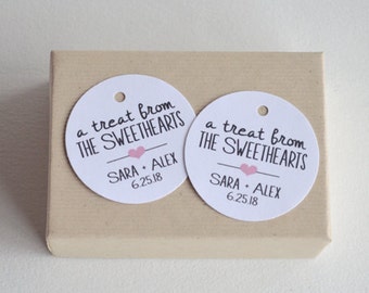 Mini 1.5 "Treat de los Sweethearts Round Small Label Tags - Etiquetas personalizadas de favores de boda, etiquetas colgantes y etiquetas de regalo