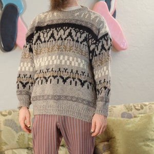 Vintage Pure Wool Gaeltarra Loomed in County Mayo Pullover Knit Sweater // Grey Black Brown Knitwear Thick Boyfriend Cottagecore