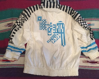 Kurtka narciarska w stylu vintage Ellesse w stylu QR code, abstrakcyjna z lat 80. XX wieku