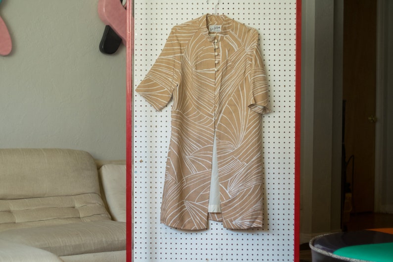 Vtg Eve le Coq Beige and White Linen Jacket 1960s Wide Cuff Elegant Floor Length Coat