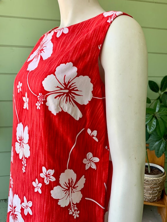 1960s vintage ROYAL HAWAIIAN red floral sleeveles… - image 3