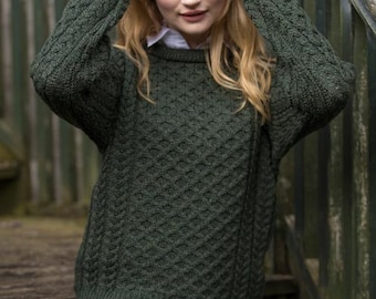 Traditionele Aran Trui, Ierse Fisherman Sweater, 100% Soft Merino Wool- MADE IN IRELAND- Heavyweight- Dark Green