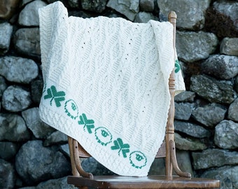 Baby Irish Aran Blanket - Moutons et trèfles