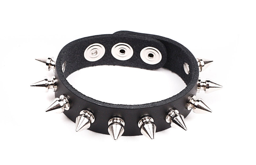 Hand Made Full Grain Leather Spiked Wristband Bracelet Band