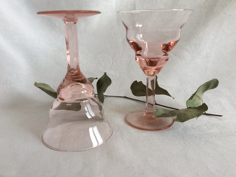 2 glasses Art Deco rose , wine , cocktails, 1960s Bild 3