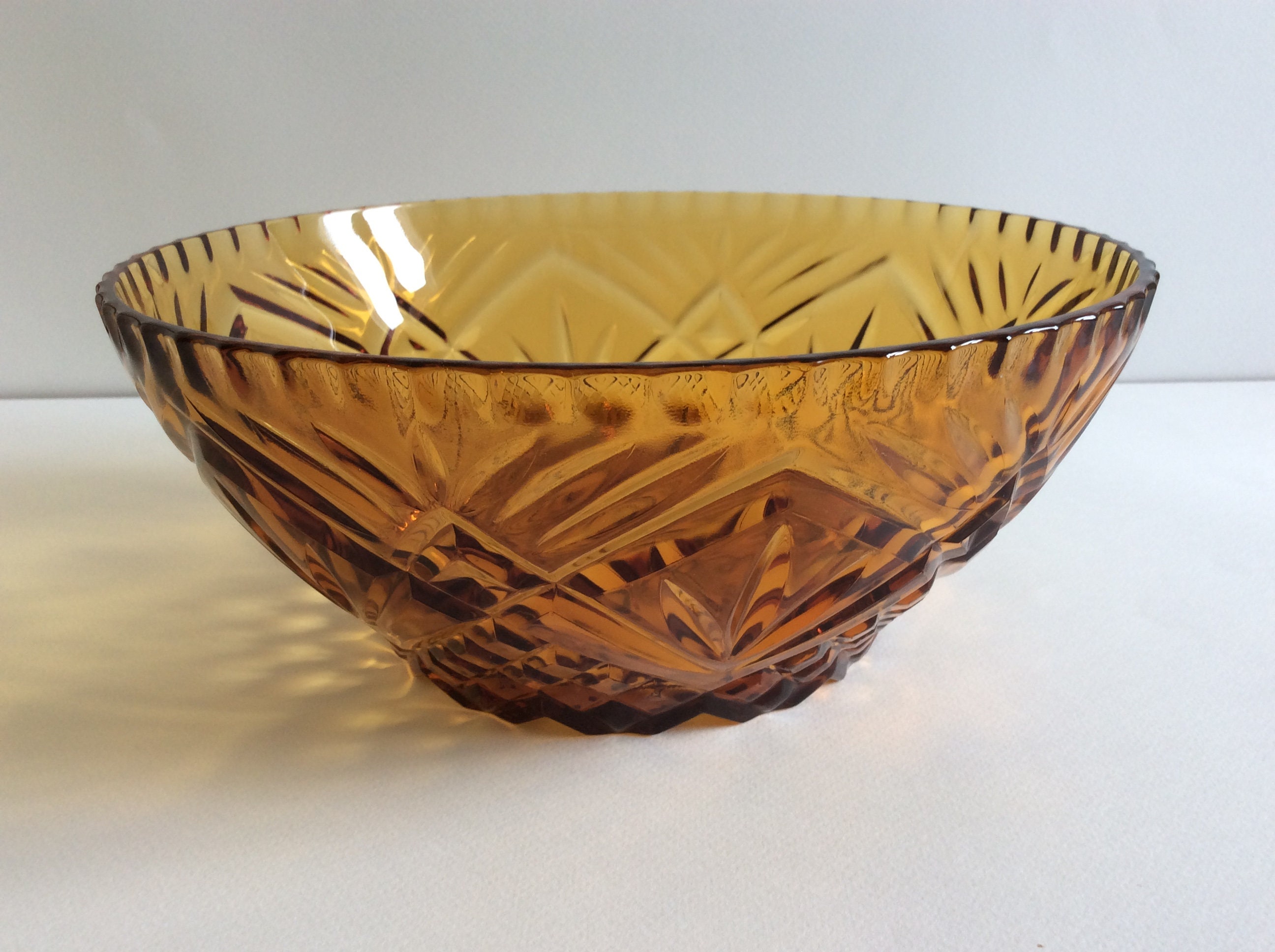 Saladier en Verre Ambré, Années 1960