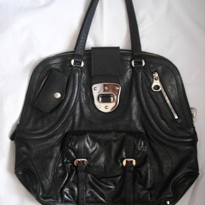 Alexander McQueen Bolso tote negro de cuero auténtico y atemporal &#39;Novak&#39;
